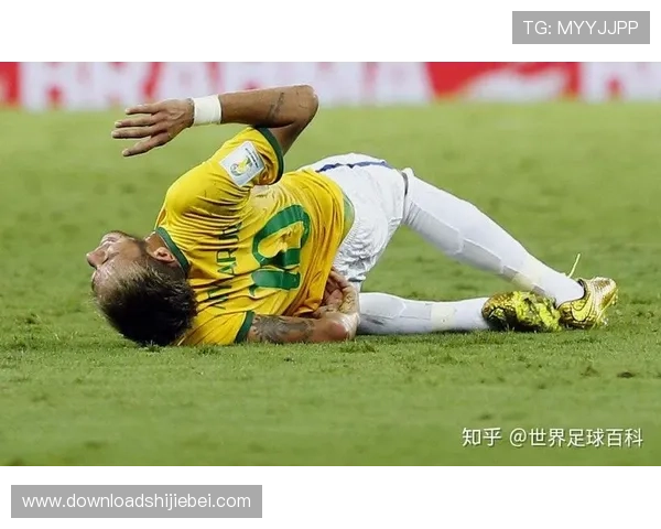 世界杯集锦精彩瞬间合集，带你领略足球比赛中的每一个感人瞬间